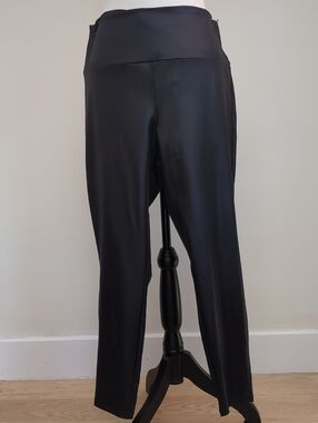 NWOT High Shine Black High-Waist Stretch Leggings